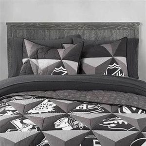 Pottery Barn Teen NHL Twin Quilt, Sham and Pillow Case